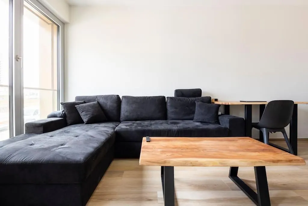 Modern Apartment Near Pwc & Deloitte & Cloche D'Or Mall Luxemburg